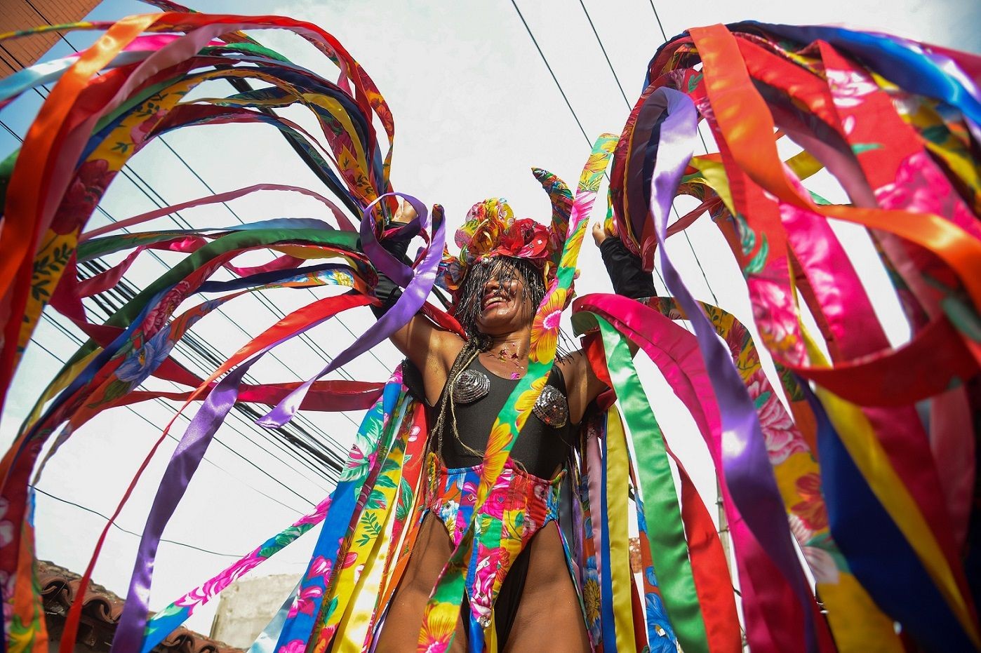 Imagem da noticia Metade das mulheres brasileiras foi vítima de assédio sexual no carnaval