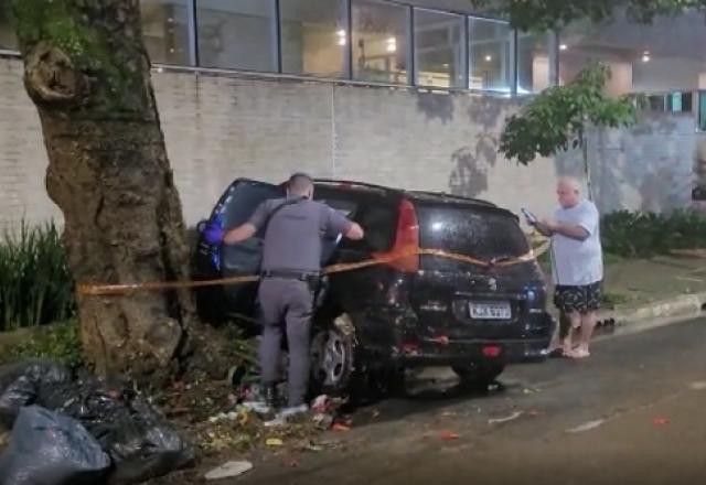 Imagem da noticia Idosa morre dentro de carro durante enchente em São Paulo