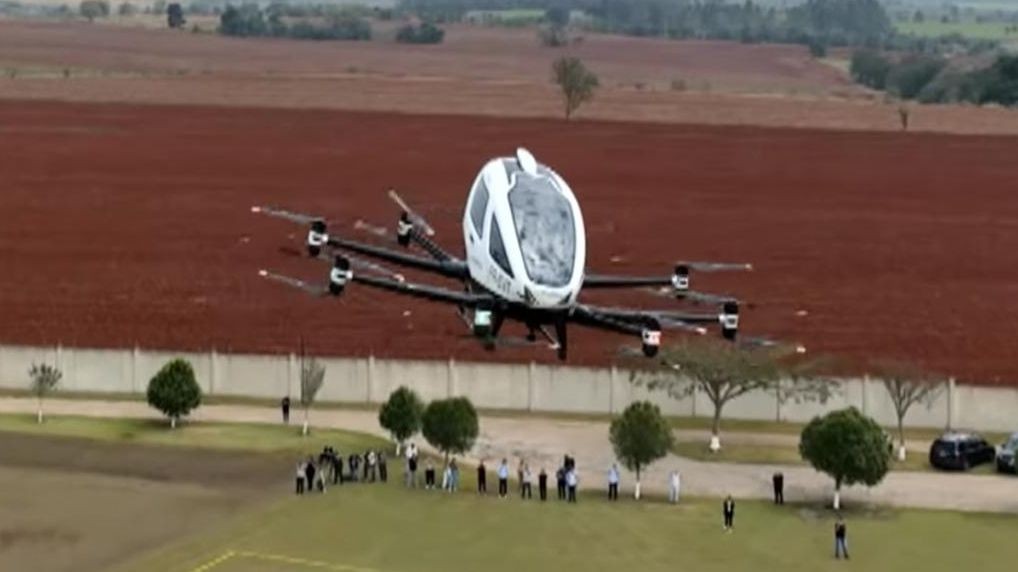 Imagem da noticia Anac avalia regulamentação de carros voadores no Brasil