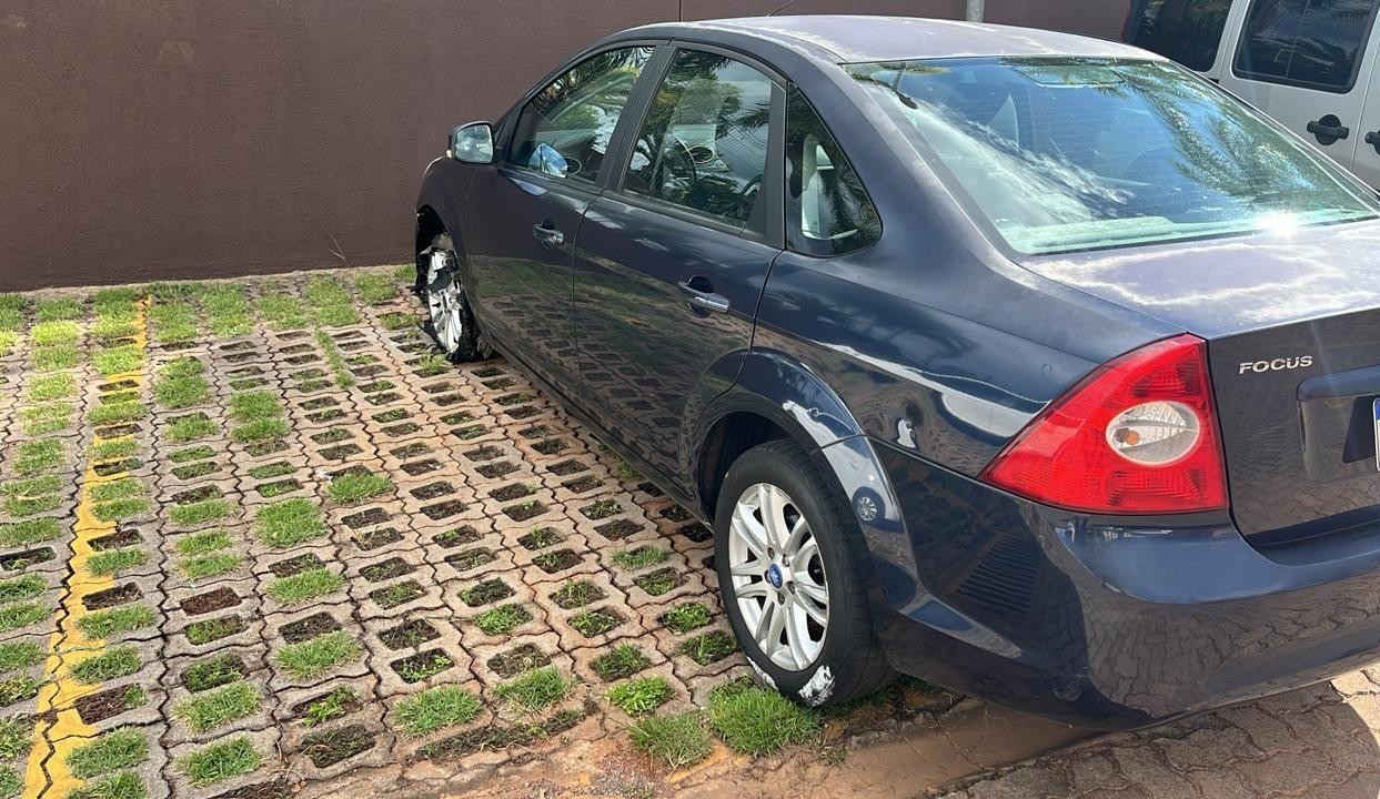 Imagem da noticia PF prende homem suspeito de ter tentado invadir Palácio da Alvorada, onde estava Lula