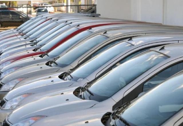 Imagem da noticia Exclusivo: Empresa de carros por assinatura é acusada de golpe milionário