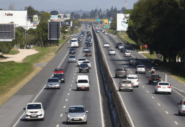 Imagem da noticia Vai viajar no Carnaval? Veja dicas do que checar no carro antes de pegar a estrada