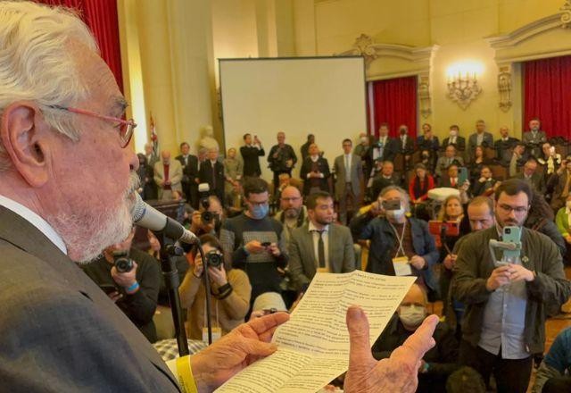 Imagem da noticia Carta pela democracia chega a 1 milhão de assinaturas