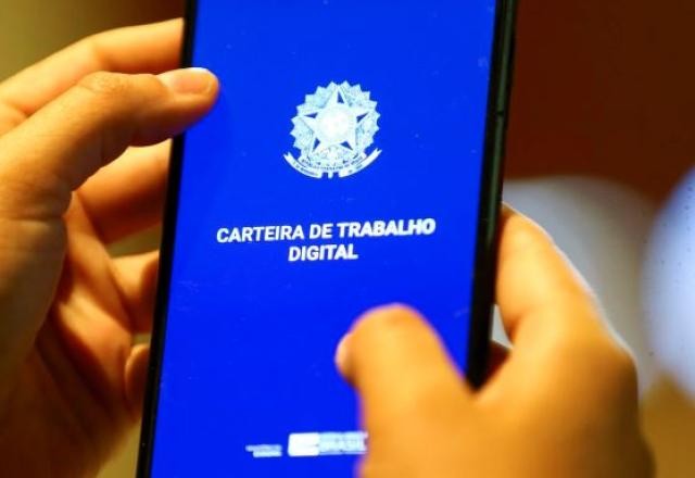 Imagem da noticia Novo Caged: Brasil cria 324 mil postos de trabalho formal em novembro