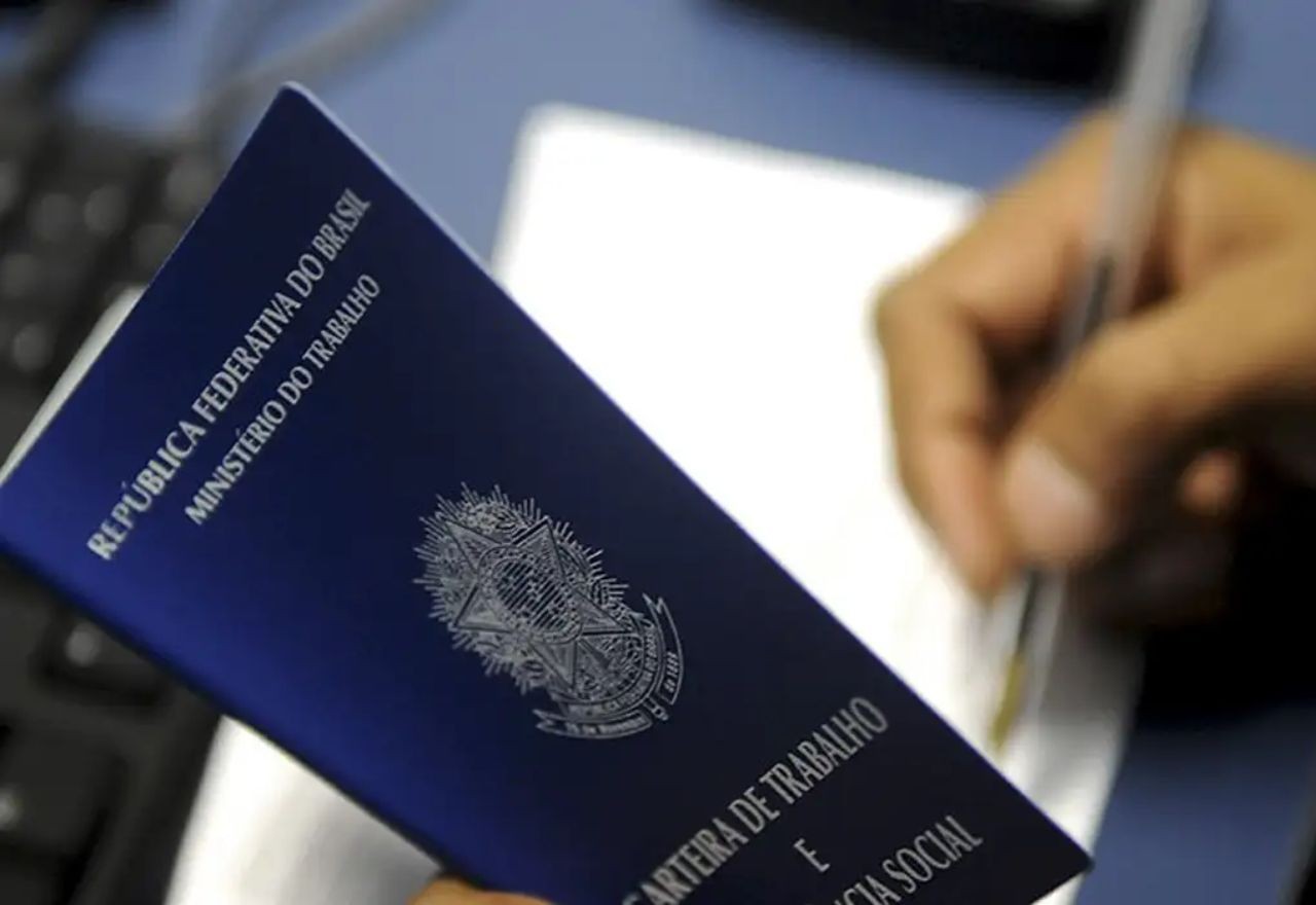Imagem da noticia Desemprego cai a 7,5% e atinge 8,2 milhões de brasileiros