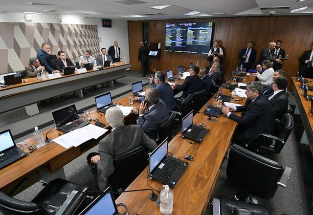 Imagem da noticia CCJ do Senado aprova regras para planos de adaptação à mudança do clima e projeto volta ao plenário