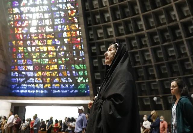 Imagem da noticia Semana Santa: saiba por que a Páscoa muda de data todo ano