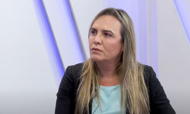 Imagem da noticia Governadora do DF pede reunião com Lula sobre garantia da União a empréstimo para salvar BRB