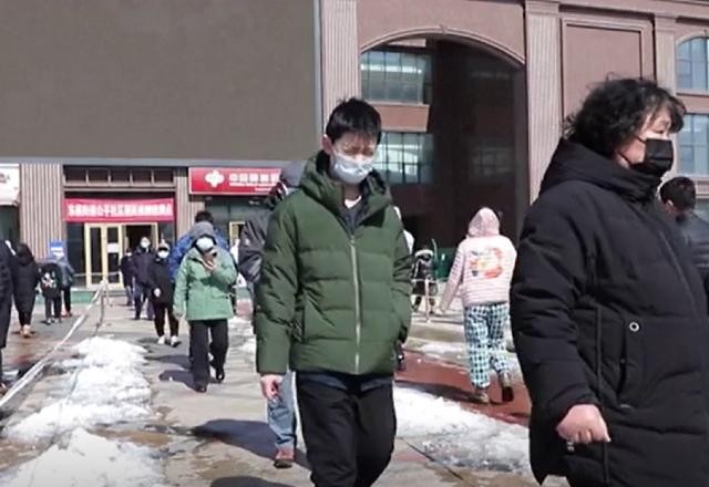 Imagem da noticia China registra mortes por covid-19 após mais de um ano