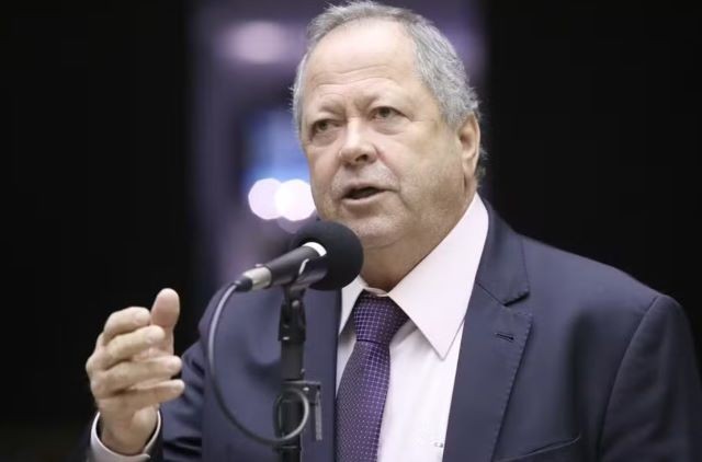 União Brasil expulsa Chiquinho Brazão do partido após prisão como mandante da morte de Marielle