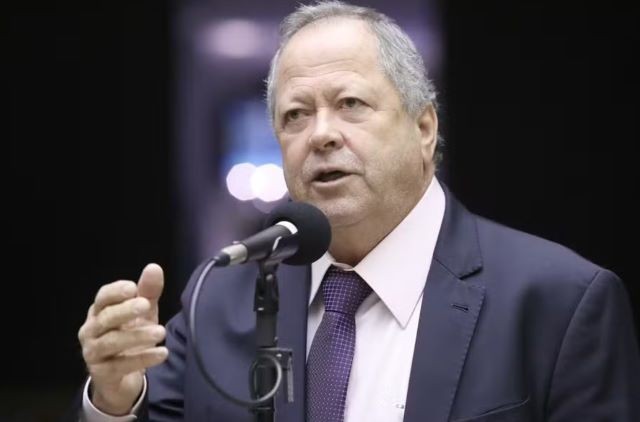 Imagem da noticia União Brasil expulsa Chiquinho Brazão do partido após prisão como mandante da morte de Marielle