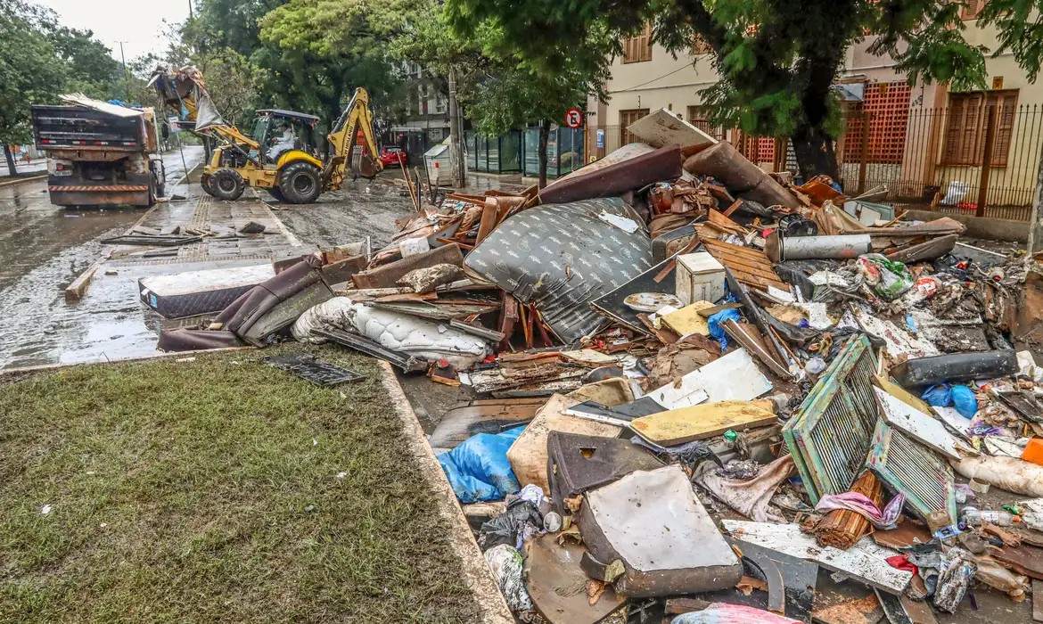 Imagem da noticia Congresso aprova medida para facilitar crédito a atingidos por chuvas no RS