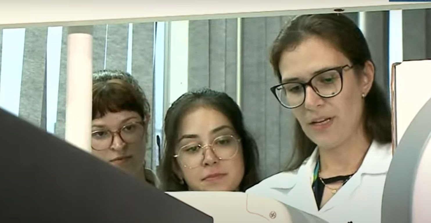 Imagem da noticia SBT ganha prêmio nacional com reportagem sobre mulheres cientistas