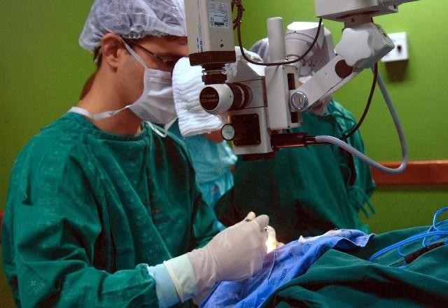 Imagem da noticia Brasileira de 75 anos realiza cirurgia cardíaca inédita no mundo
