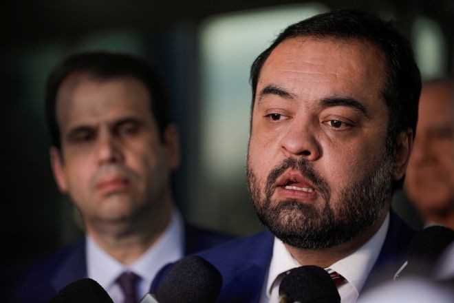 Imagem da noticia TSE forma maioria para tornar Cláudio Castro inelegível; Nunes Marques votou contra condenação