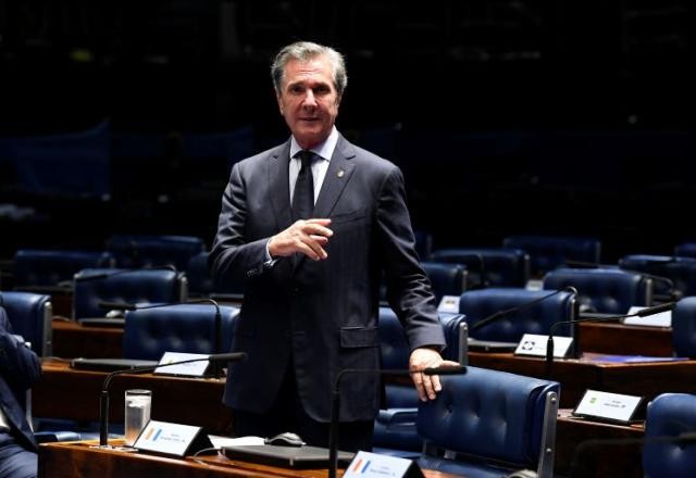 Imagem da noticia Defesa de Collor tem 48 horas para apresentar exames que comprovam Parkinson