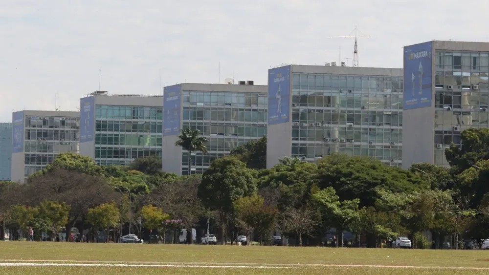 Imagem da noticia Governo divulga editais do Concurso Nacional Unificado; confira
