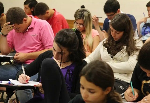 Imagem da noticia 'Enem dos concursos' vai ter prova em 228 cidades; confira lista