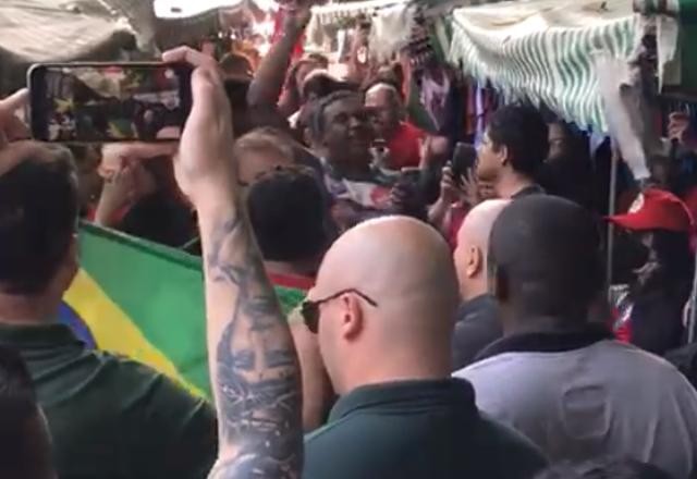 Imagem da noticia Caminhada termina em confusão entres petistas e bolsonaristas no Rio