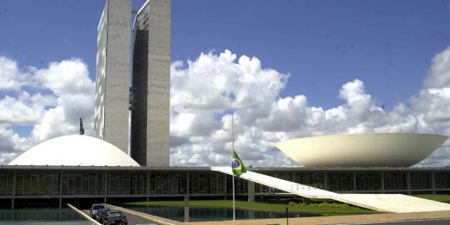 Imagem da noticia Relatório do Orçamento passa por ajustes finais para ser votado na sexta (21)