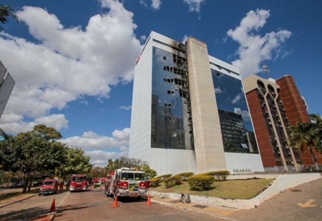 Imagem da noticia OAB suspende eventos até 31 de agosto após incêndio em edifício-sede