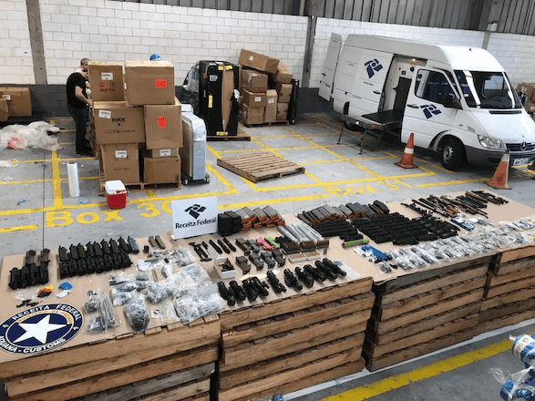 Imagem da noticia Brasil estreita cooperação contra crime organizado com os EUA e compartilhará dados em tempo real