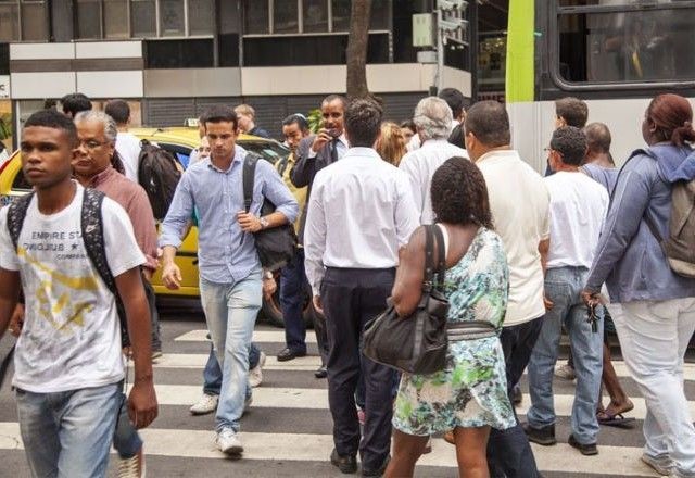 Imagem da noticia Datafolha: 6 em cada 10 pardos não se consideram negros