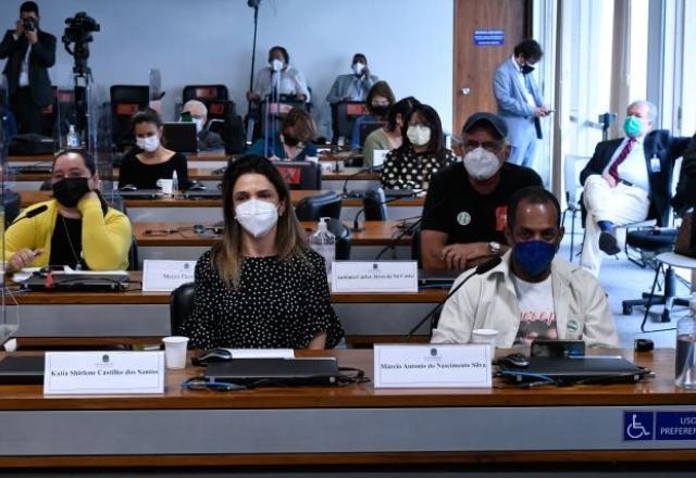 Imagem da noticia Famílias de vítimas à CPI: "Dor é grande, mas vontade de justiça é maior"