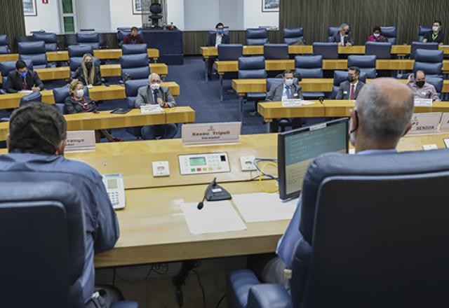 Imagem da noticia CPI da Prevent Senior analisa estudo sobre as mortes por covid em hospitais