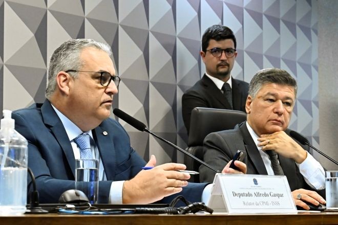 Imagem da noticia CPMI do INSS aprova pedido de prisão preventiva de investigados em fraudes contra aposentados