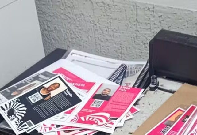 Imagem da noticia Parentes de vereadores são presos com procurações falsas para retirada de ingresso de camarote no Rio