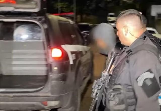 Imagem da noticia Polícia prende 15 em operação contra a lavagem de dinheiro do tráfico