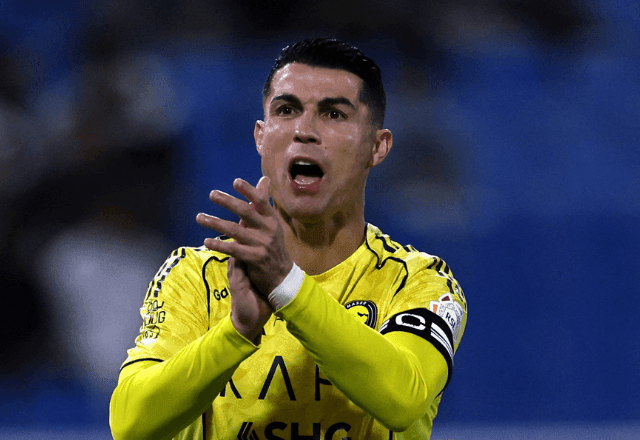 Imagem da noticia Cristiano Ronaldo compra 25% das ações do clube espanhol Almería, da 2ª divisão