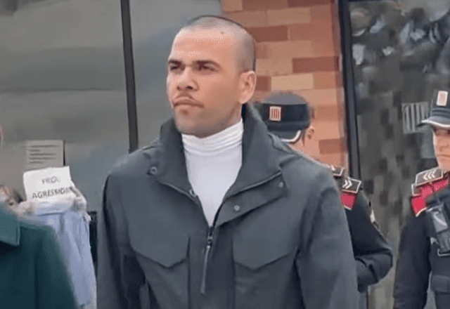 Imagem da noticia Daniel Alves: valor da fiança será devolvido a ex-jogador; saiba o motivo