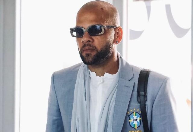 Imagem da noticia Daniel Alves disse em depoimento que teve relação consensual, afirma jornal
