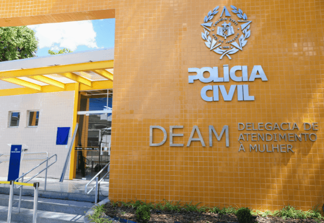 Imagem da noticia Menina de 12 anos é vítima de estupro coletivo por oito adolescentes no Rio; Justiça pede internação provisória