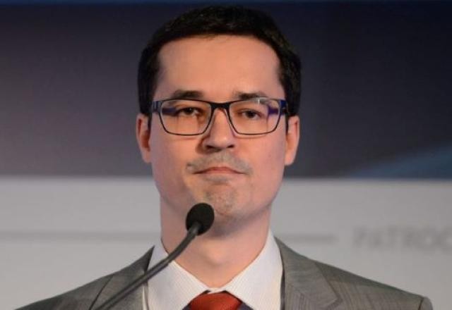 Imagem da noticia Juiz da Lava Jato manda Deltan Dallagnol depor em Curitiba