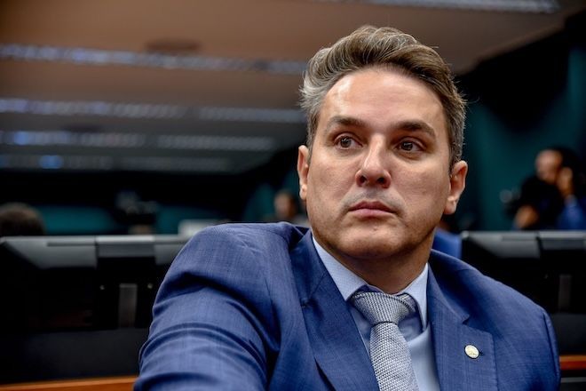Imagem da noticia Com indefinição sobre chapa PDT-PT, Zucco lidera para governador no Rio Grande do Sul