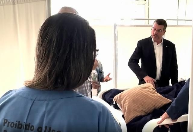 Imagem da noticia Deputados visitam hospitais federais no Rio e encontram situação precária