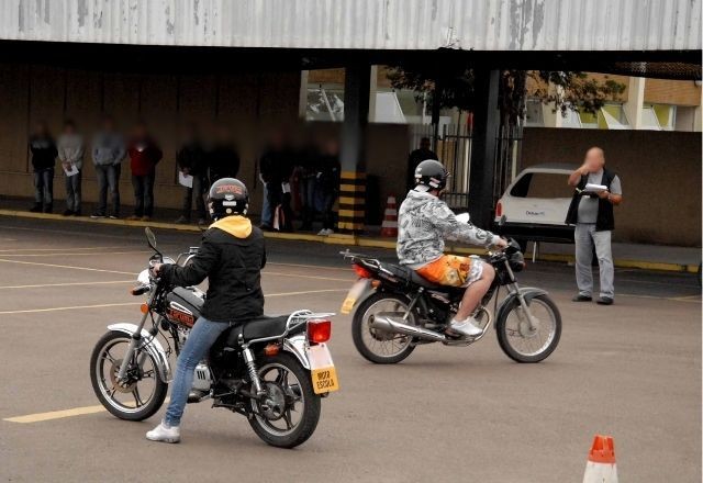 Imagem da noticia Homem é executado a tiros ao lado de prova do Detran em São Paulo