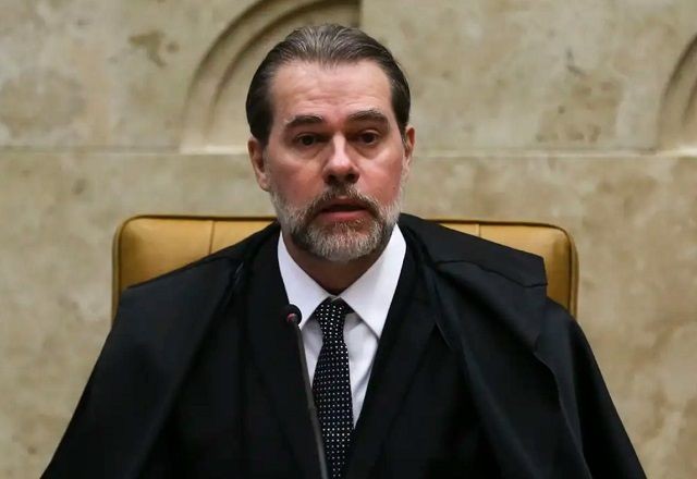 Imagem da noticia Dias Toffoli tem alta e seguirá se recuperando de pneumonia em casa
