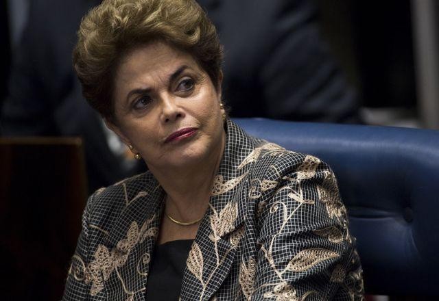 Imagem da noticia Rosa Weber vota contra inelegibilidade de Dilma Rousseff