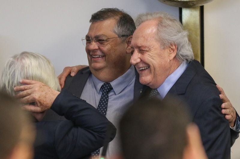 Imagem da noticia Poder Expresso: Ricardo Lewandowski é favorito para substituir Flávio Dino no Ministério da Justiça 