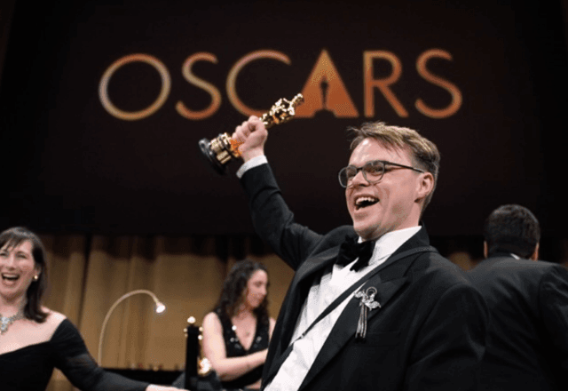 Imagem da noticia Diretor russo tem estatueta do Oscar 2026 extraviada em voo; prêmio é localizado na Alemanha