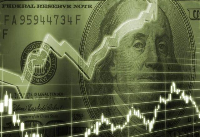 Imagem da noticia Dólar volta a subir e abre a R$ 5,70, após saída de secretários da Economia
