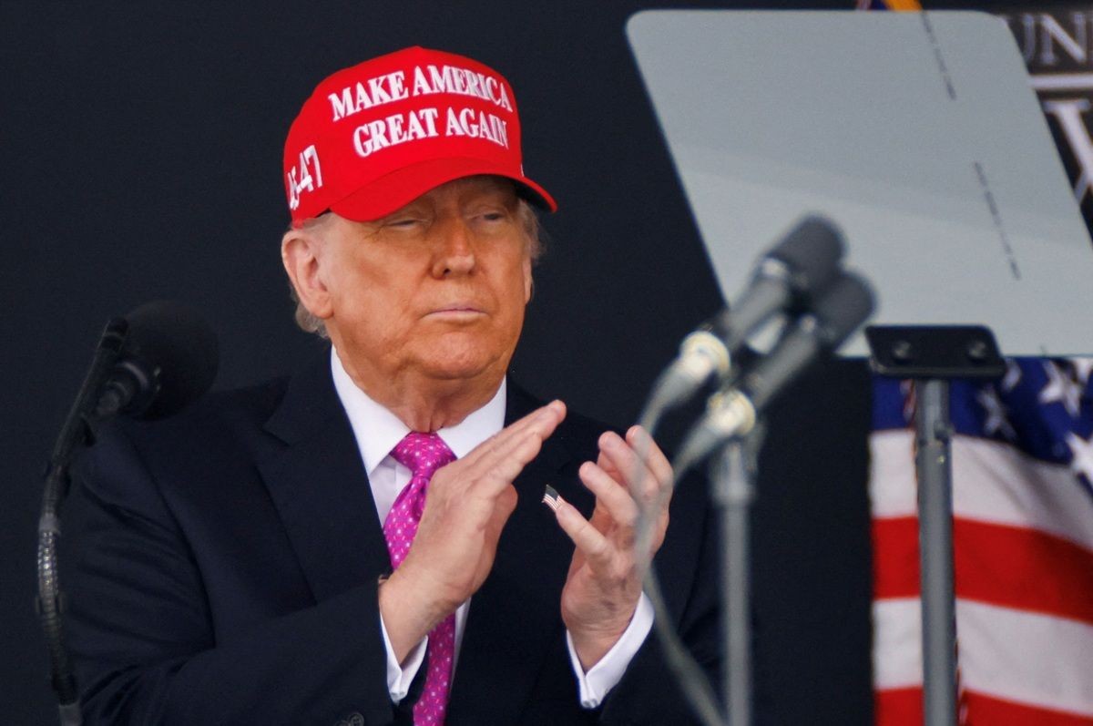 Imagem da noticia Insuficiência venosa crônica: médico explica o tratamento da doença de Donald Trump