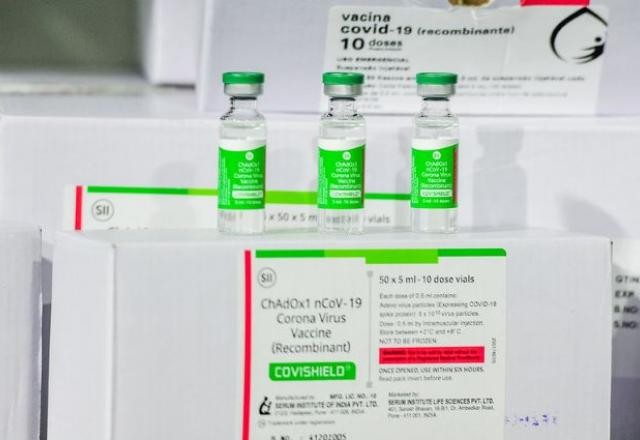 Imagem da noticia EUA vão doar 60 milhões de doses da vacina de Oxford a outros países