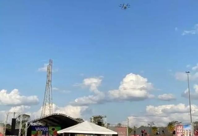 Imagem da noticia Drone atira fezes e urina contra apoiadores de Lula e Kalil em Uberlândia