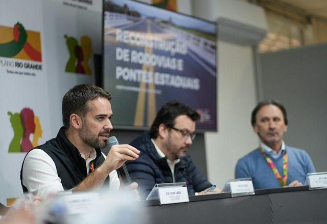 Imagem da noticia Leite pede que governo Lula "entre em campo" para garantir pagamento de salários e evitar demissões