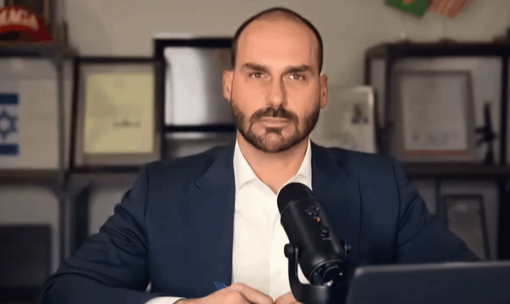 Imagem da noticia PF abre processo interno contra Eduardo Bolsonaro por faltas